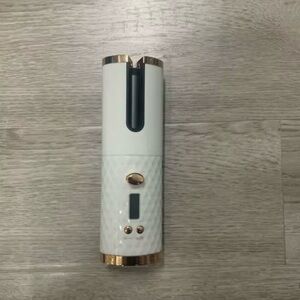 White and Gold Automatic Hair Curler